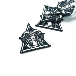 1, 4 or 20 Pieces: Hecate with Horns in Triangle Halloween Charms - Double Sided