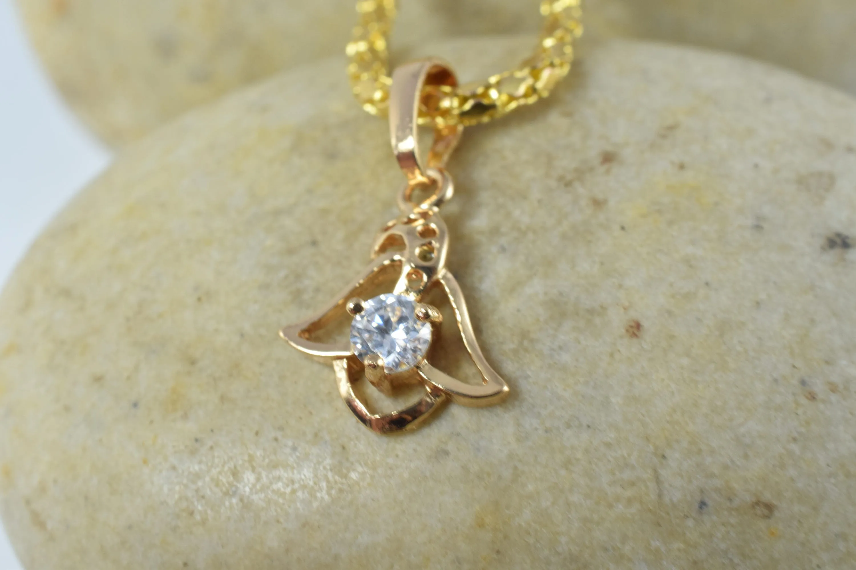 18KT Gold Filled Pendants,Gold Filled Jewelry,Dainty 18KT Pendant,Artisan Handcrafted,Charm,Gold Filled Pendant,Artisan Handcrafted