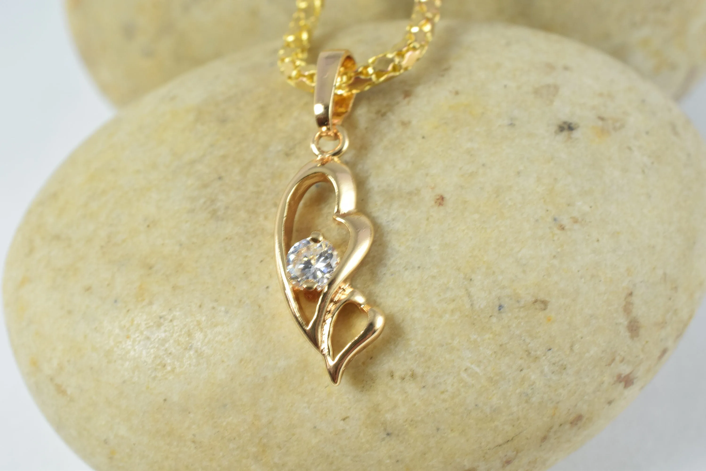 18KT Gold Filled Pendants,Gold Filled Jewelry,Dainty 18KT Pendant,Artisan Handcrafted,Charm,Gold Filled Pendant,Artisan Handcrafted